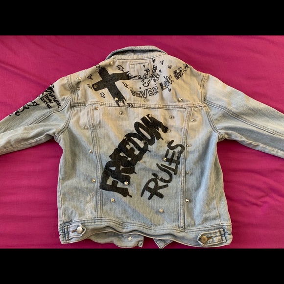 Vintage forever21 Denim Jacket - Picture 3 of 3